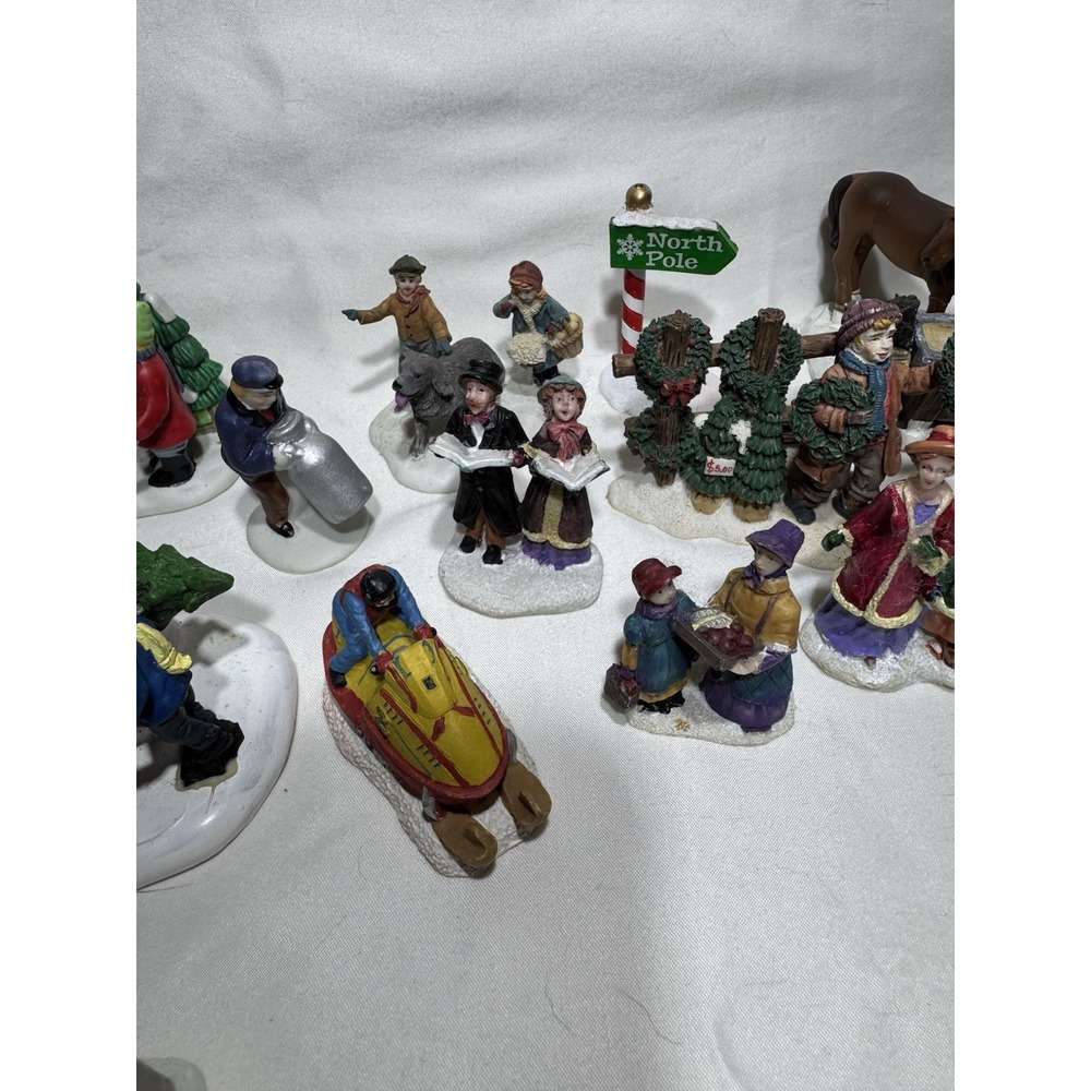 Large Vintage Christmas Village Accessories Lot 30 Pieces People Animals & More! - Picture 10 of 16